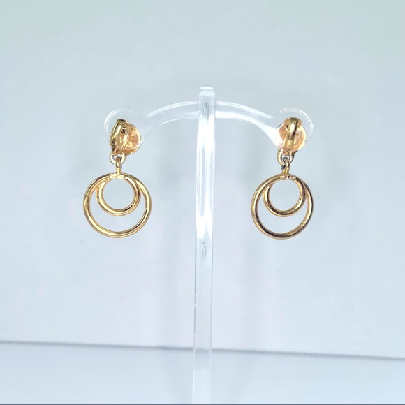 Clip-on Fashion Earrings - Picture 2 of 6